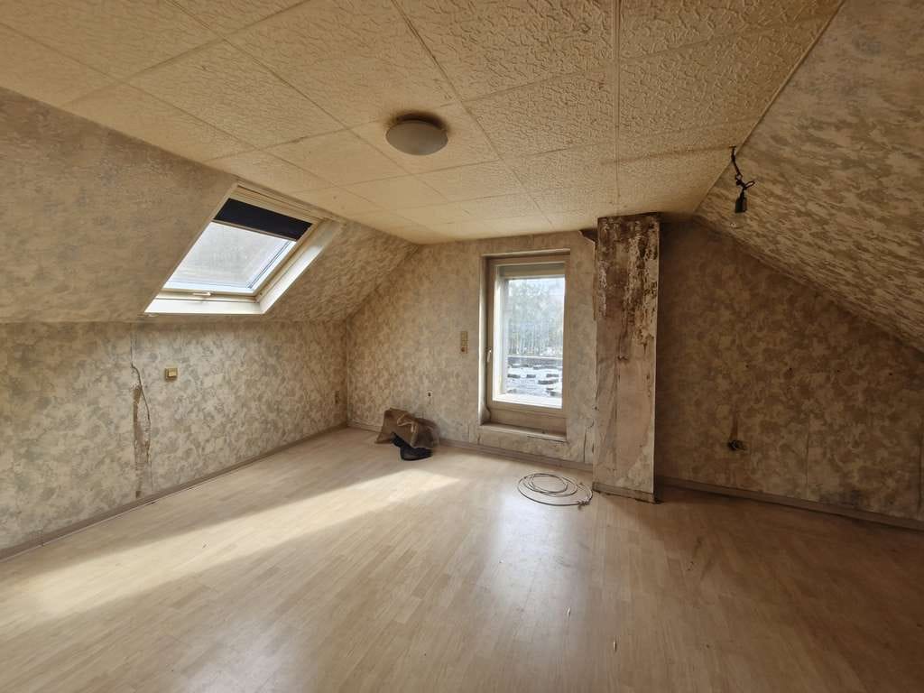 Immobilie in Nonnweiler - Sanierungsbedürftiges Einfamilienhaus in ruhiger Lage von Nonnweiler-Sitzerath - Bild 1