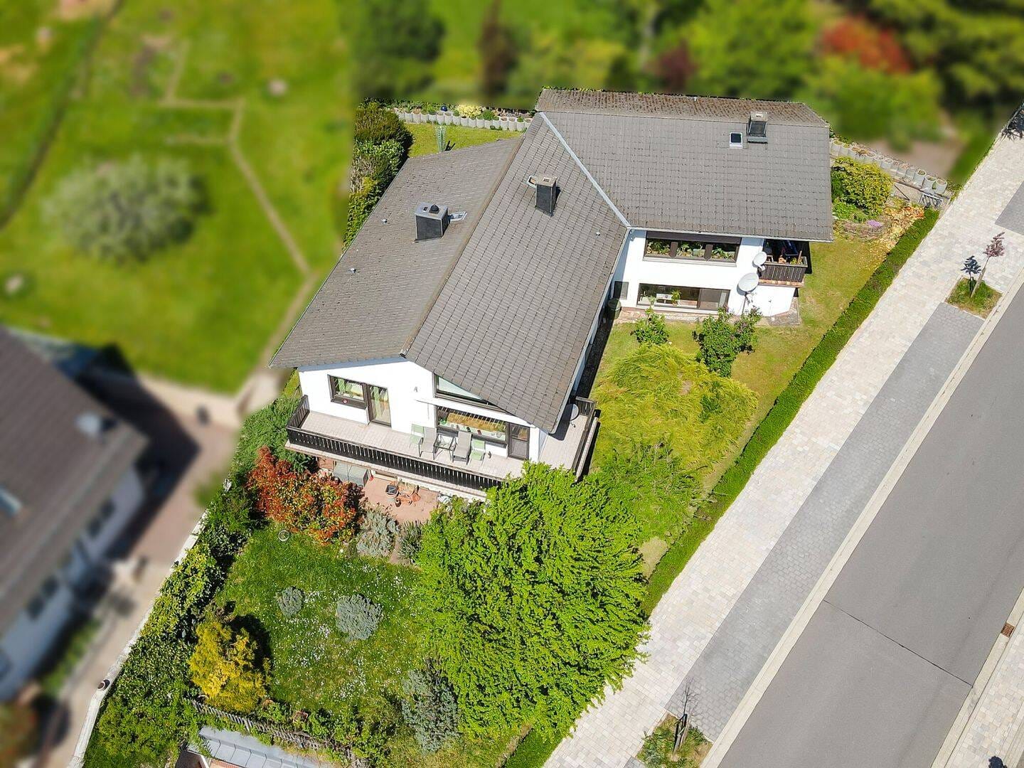 Immobilie in Bad König - Mehr-Familien-Haus mit 4 Wohnungen in Bad König: tolle Lage und vielfältigsten Nutzungsmöglichkeiten - Bild 1