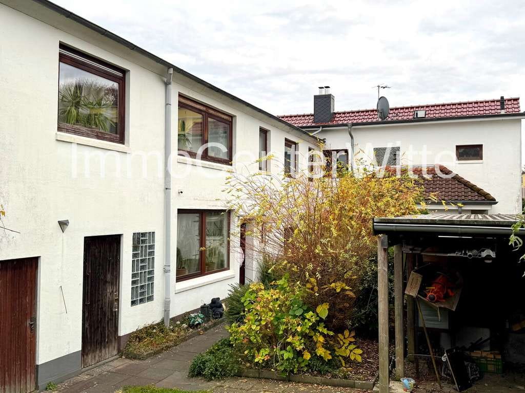 Immobilie in Pinneberg - Ihr Investment in 2026 - Sicher vermietetes 3-Familienhaus in Pinneberg - Bild 1