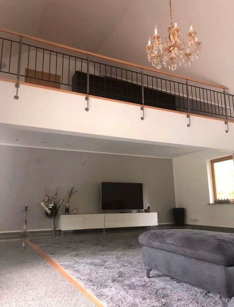 Immobilie in Neustadt (Wied) - Modernisiertes Zweifamilienhaus in Ruhiglage am Waldrand 446 m² Wohn-u.Nutzfläche Topaus - Bild 4