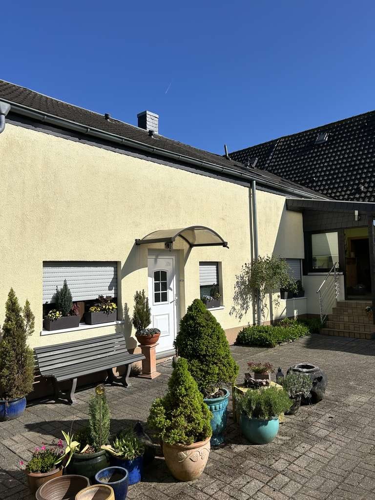 Immobilie in Kleve - Gepflegtes Einfamilienhaus mit 7 Zimmern in Kleve - Bild 2