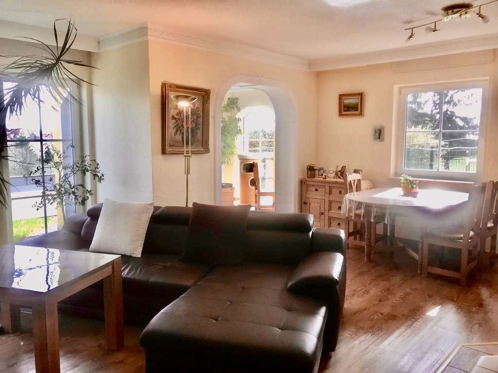 Immobilie in Frankenheim/Rhön - Ein/Zweifamilienhaus  mit Garage in Frankenheim/Rhön, 5 Zimmer - Bild 3