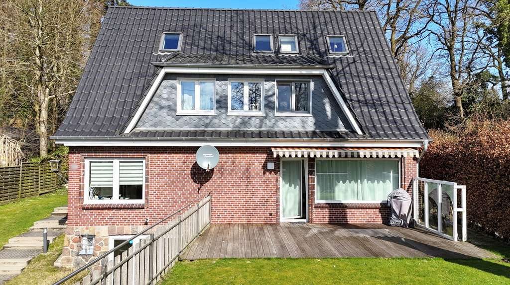 Immobilie in Bad Bramstedt - Kapitalanlage mit zwei Wohneinheiten in zentraler Lage von Bad Bramstedt - aufwändig saniert - Bild 4
