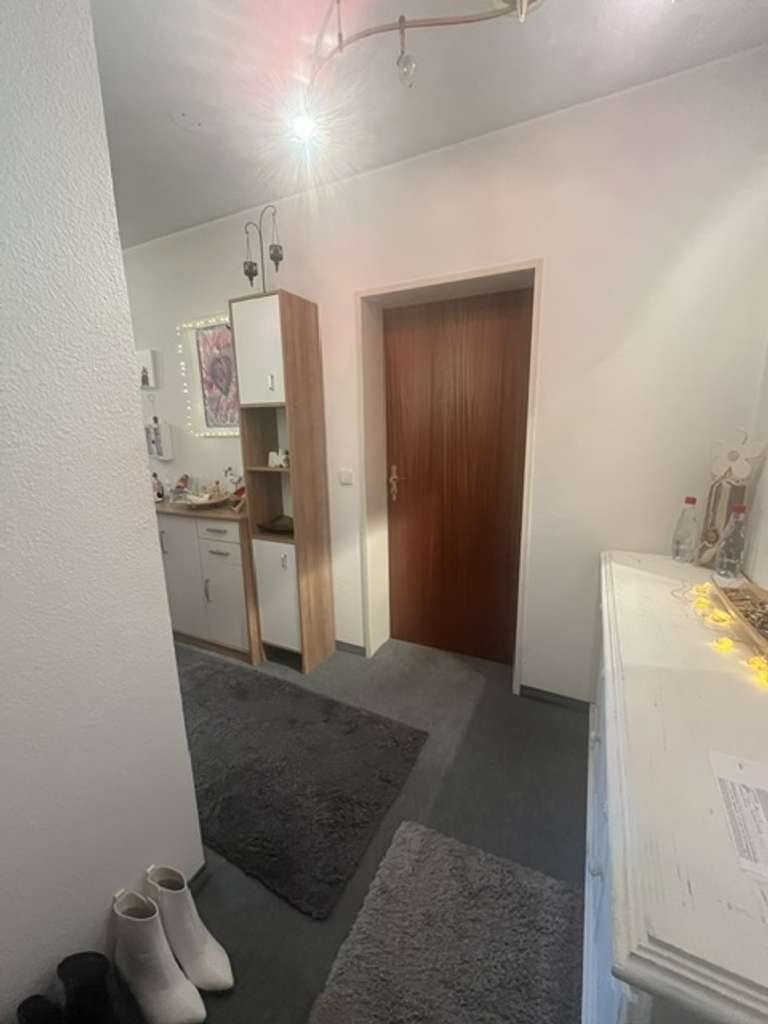 Immobilie in Immenstaad am Bodensee - Gut geschnittene 3-Zimmer Wohnung mit Fernsicht Richtung See und Garage - Bild 1