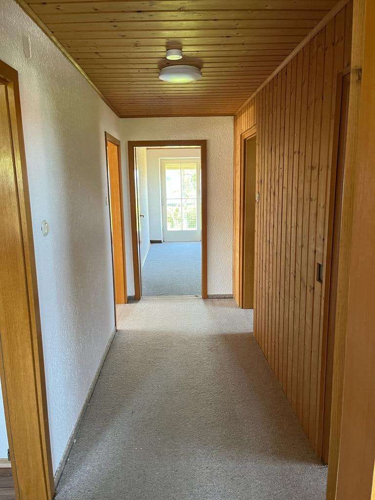 Immobilie in Kühbach - Sanierungsbedürftiges Haus / Bauplatz für Doppelhaushälfte – vermietet, 1,5 Jahre Restlaufzeit - Bild 4