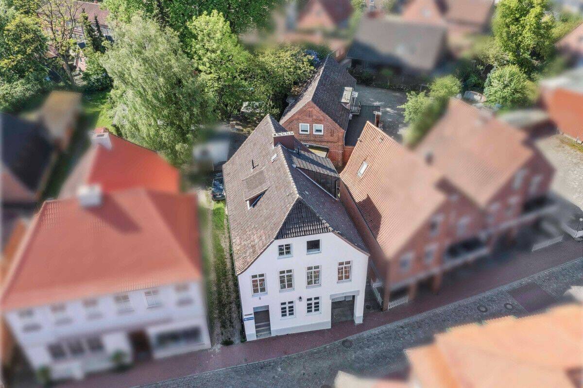 Immobilie in Lütjenburg - Attraktives Wohn- und Geschäftshaus mit Entwicklungspotenzial im Herzen von Lütjenburg - Bild 2