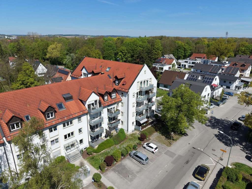 Immobilie in Landshut - *** Schöne 3-Zimmer-Wohnung mit Aufzug in absolut toller Lage von Schönbrunn *** - Bild 3