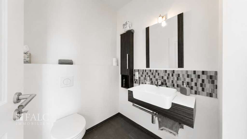 Immobilie in Weitersburg - Liebhaberobjekt mit unverbaubarem Naturblick – Architektenhaus mit Pool + Sauna Wohnen mit Ausblick - Bild 4