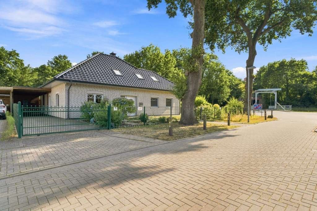 Immobilie in Friesoythe - Provisionsfrei für Käufer: Hier findet das Familienleben seinen Platz - Bild 2