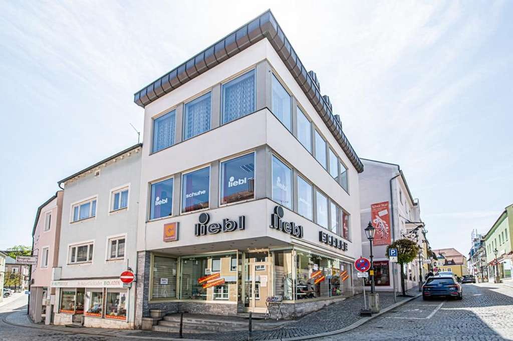 Immobilie in Bad Kötzting - Geschäftshaus Mitten im Herzen von Bad Kötzting - Bild 3