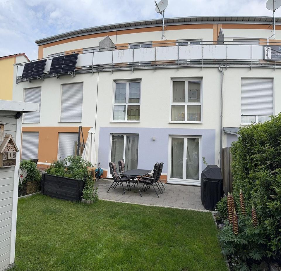 Immobilie in Adelsdorf - Modernes Reihenmittelhaus (BJ 2018) - Bild 0