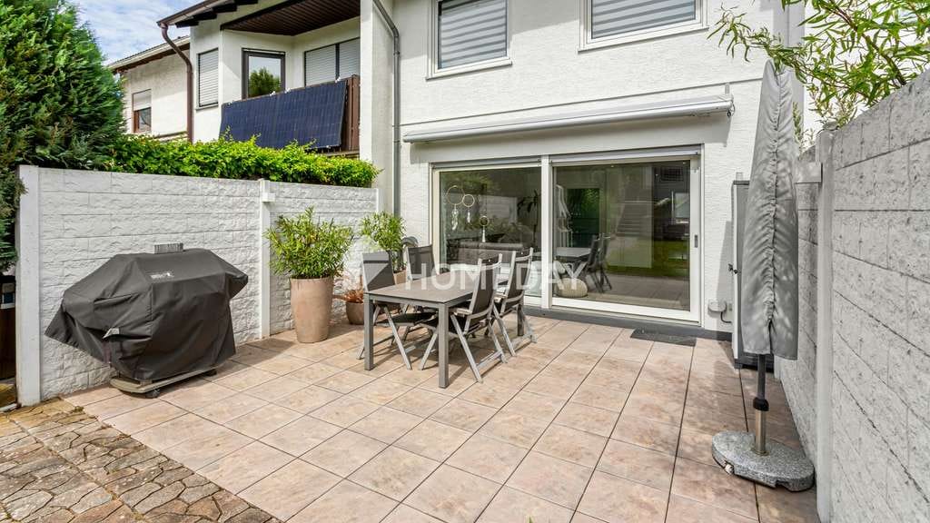 Immobilie in Essenheim - Modernisiertes Einfamilienhaus mit 6 Zimmern, Garten, Terrasse, Garage und viel Platz in Essenheim - Bild 1