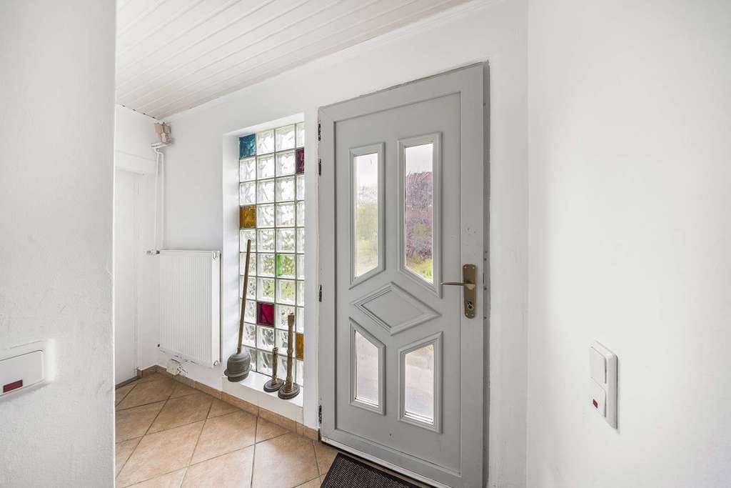 Immobilie in Kirchspiel Garding - Einziehen & Wohlfühlen: Modernisiertes Zuhause mit Kamin & Sauna - Bild 1