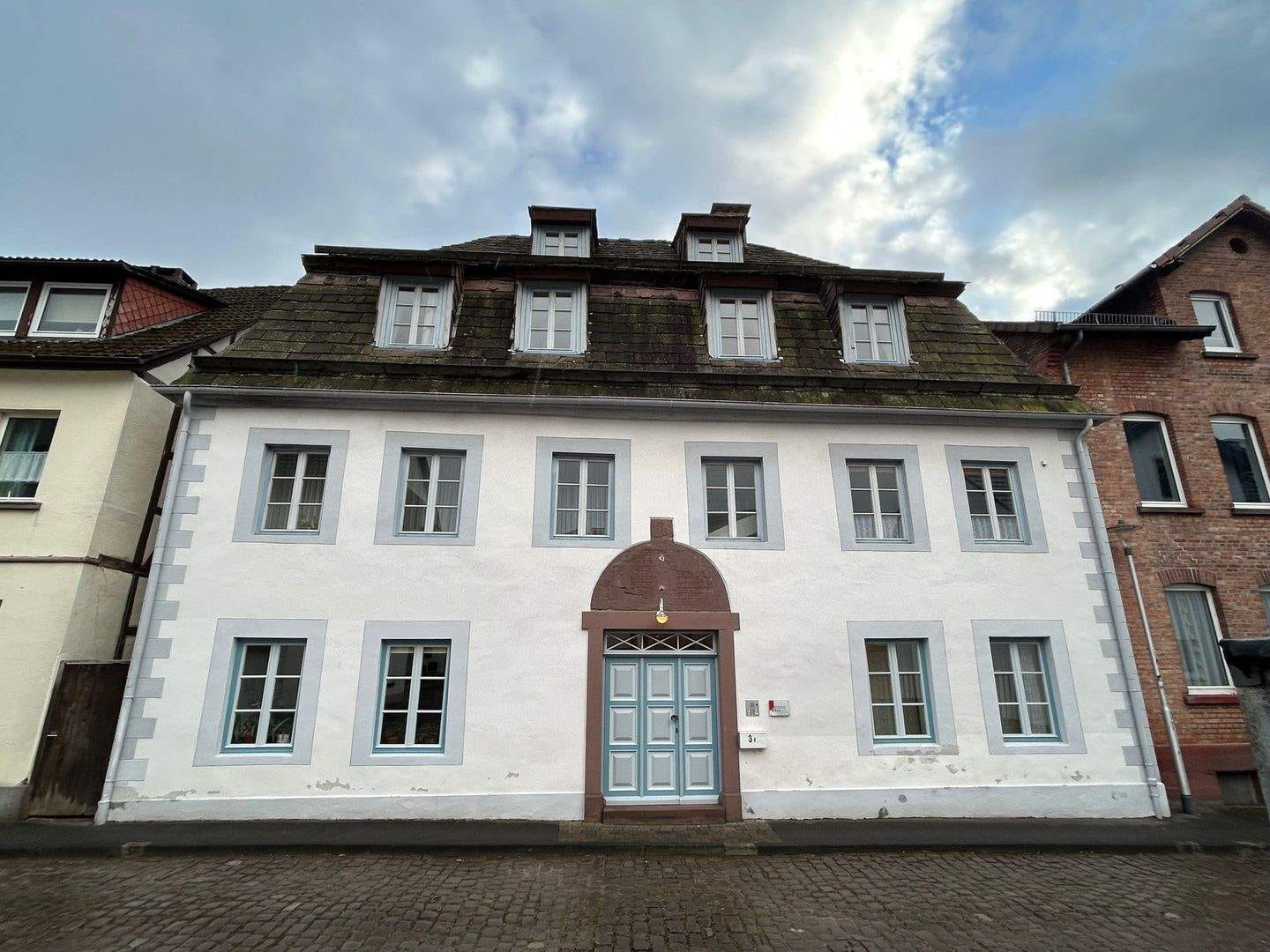 Immobilie in Holzminden - Charmantes 2-Zimmer-Appartement in Holzminden mit Balkon - Bild 1