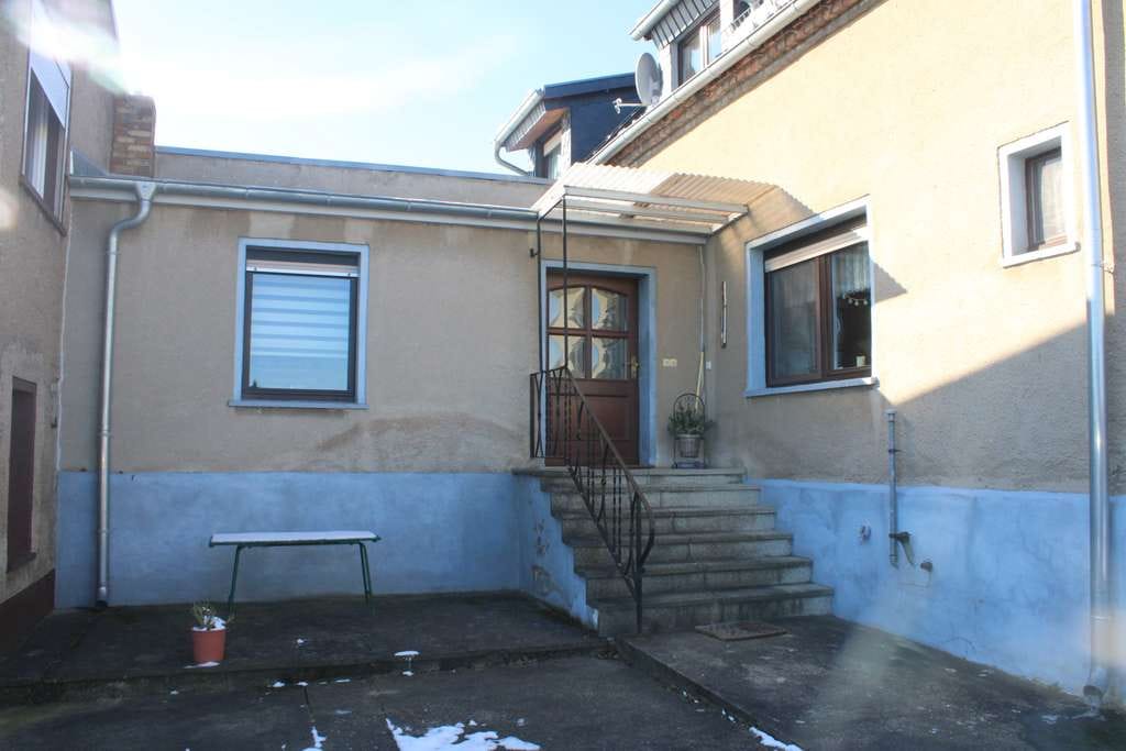 Immobilie in Dommitzsch - 2 auf einen Streich! Gepflegte Doppelhaushälfte und saniertes Einfamilienhaus - Bild 4
