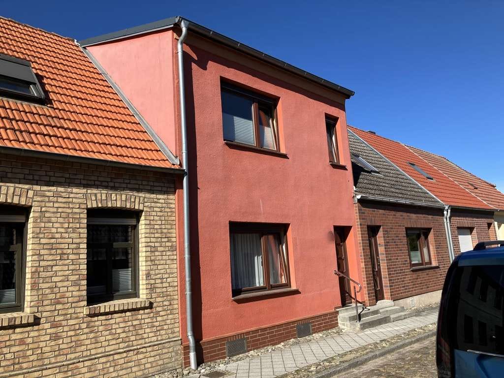Immobilie in Neukalen - Charmantes Haus in idyllischer Lage  - Bild 2