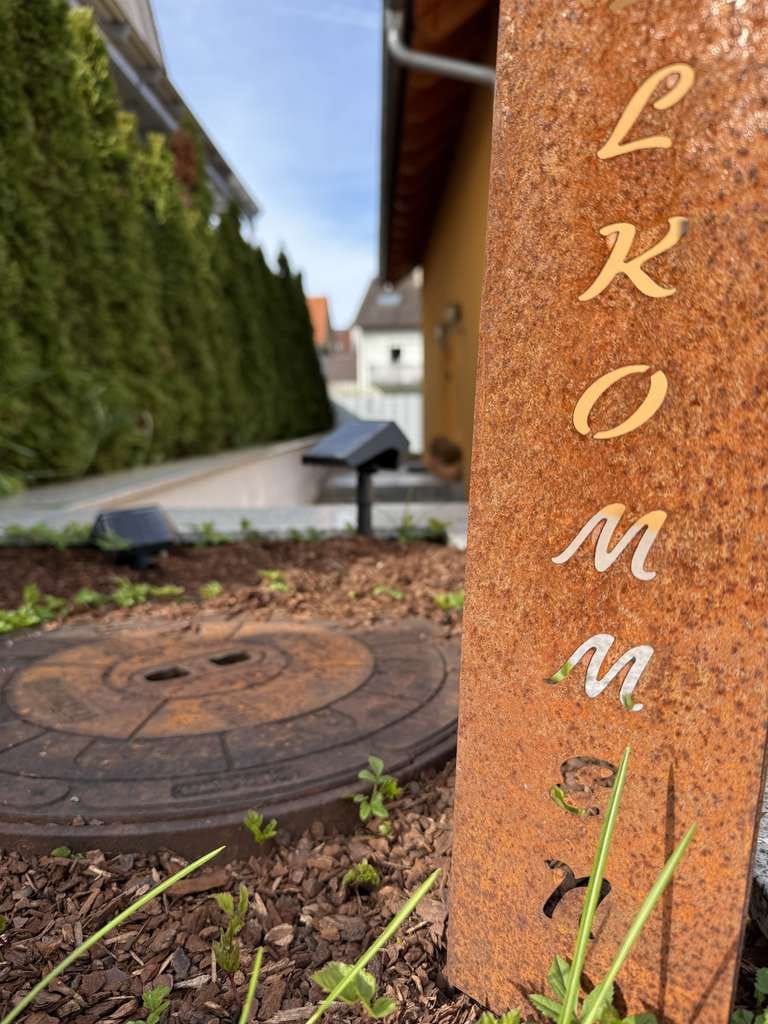 Immobilie in Gondelsheim - PROVISIONSFREI: Exklusives Familienidyll in absoluter Ruhelage (Sackgasse) mit Garage - Bild 2