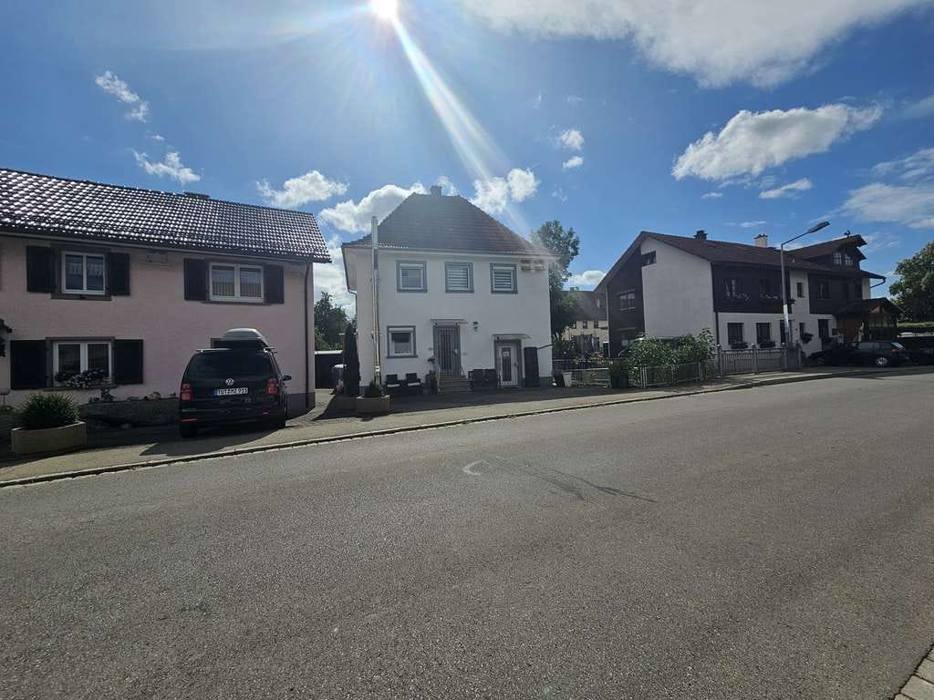 Immobilie in Donaueschingen - Tolles Einfamilienhaus zum Preis einer Eigentumswohnung!
Hier kommt Ihre Chance!!! - Bild 2