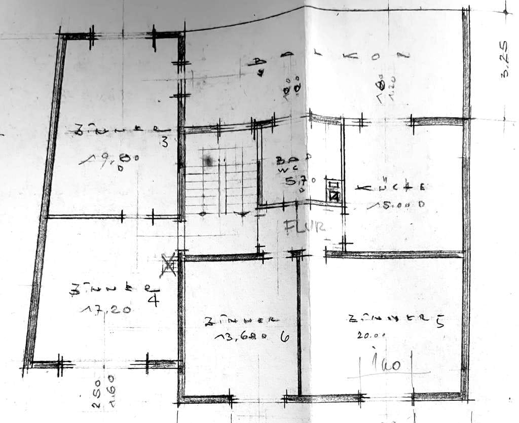 Immobilie in Oberhausen-Rheinhausen - 1-2 Fam.Haus 7-9 Zi., 209 qm, Wohnen + Büro, Oberhausen-Rheinhausen, weitere Bebauung möglich PRIVAT - Bild 2