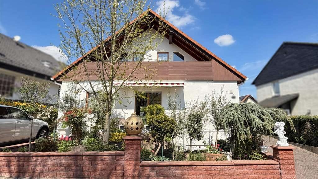 Immobilie in Ober-Flörsheim - gepflegtes Einfamilienhaus mit Einliegerwohnung!  - Bild 2