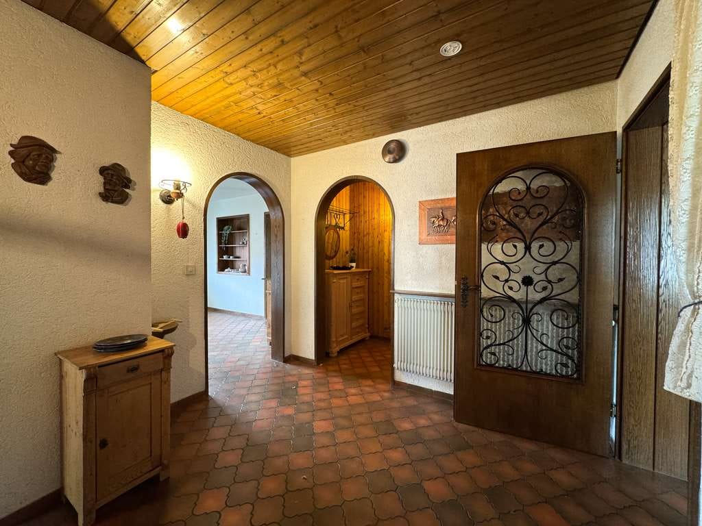 Immobilie in Lohr am Main - Ein Haus mit Charakter und Aussicht ins Grüne - Bild 1
