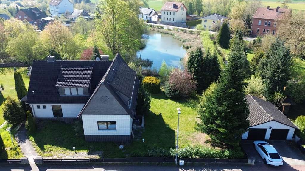 Immobilie in Holle - Großzügiges Zweifamilienhaus in beliebter Lage von Holle - Bild 0
