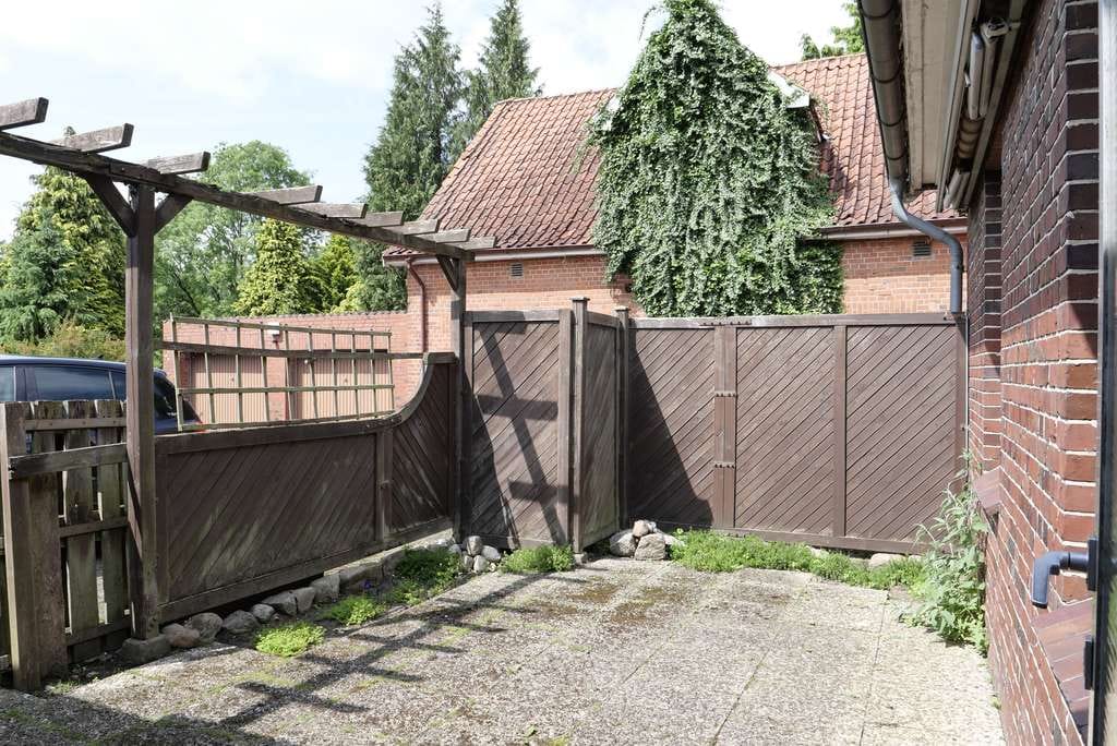 Immobilie in Linau - Charmantes Zweifamilienhaus in ruhiger Lage nahe dem Hahnheider Forst - Bild 3
