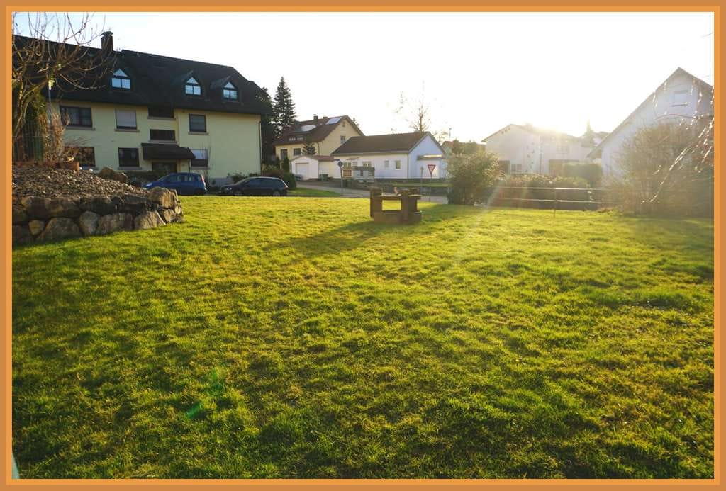 Immobilie in Zell am Harmersbach - Wohnen oder investieren – lichtdurchflutete 2-Zimmer- Dachgeschosswohnung mit besonderem Wohngefühl! - Bild 4