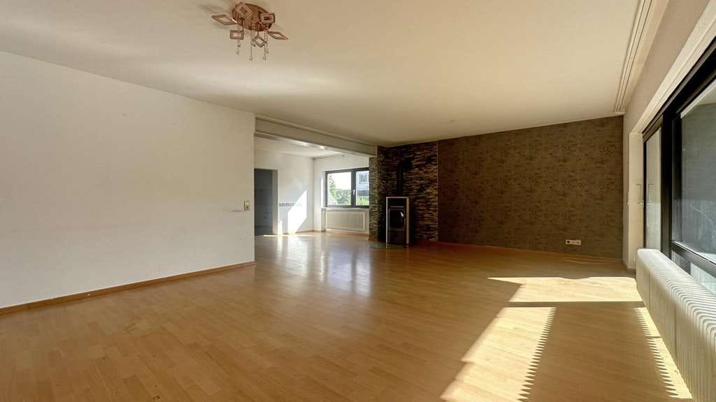 Immobilie in Bretten - Vermietetes Einfamilienhaus (DHH) mit Garten in ruhiger Wohnlage von Bretten-Diedelsheim - Bild 3