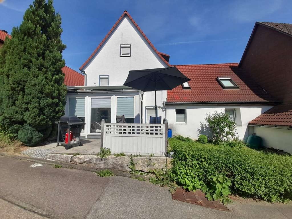 Immobilie in Wallhausen - Sehr gepflegtes, älteres Wohnhaus mit vielen Möglichkeiten in Wallhausen - Bild 0