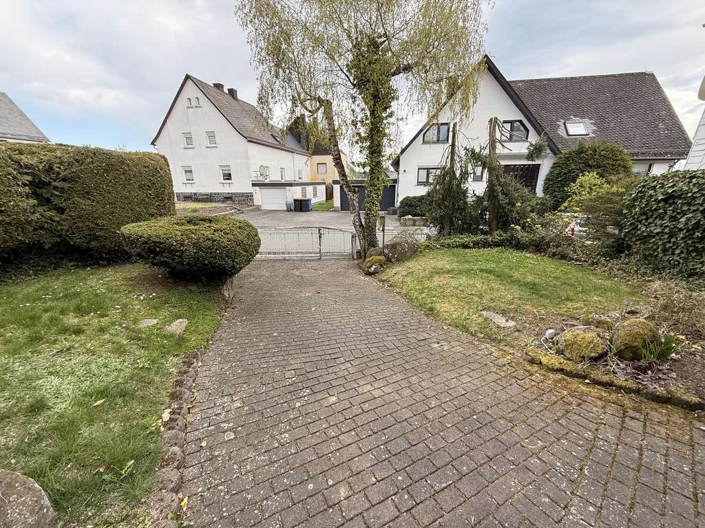 Immobilie in Greifenstein - Einfamilienhaus mit Burgblick - Bild 1