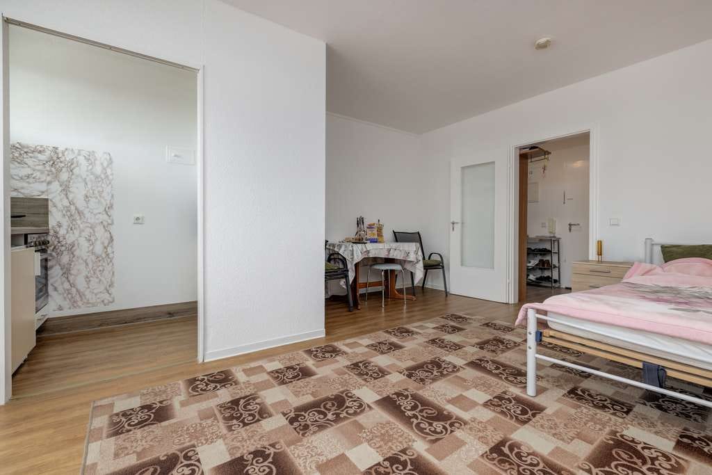 Immobilie in Frankfurt am Main - Charmante Singlewohnung mit Balkon und gemütlicher Küchennische - Bild 2