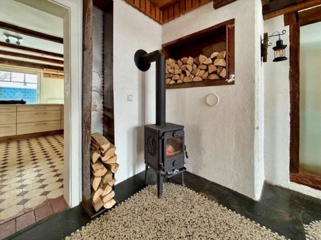 Immobilie in Springe - Historisches Bauernhaus  mit Charakter in dörflicher Lage  - Bild 2