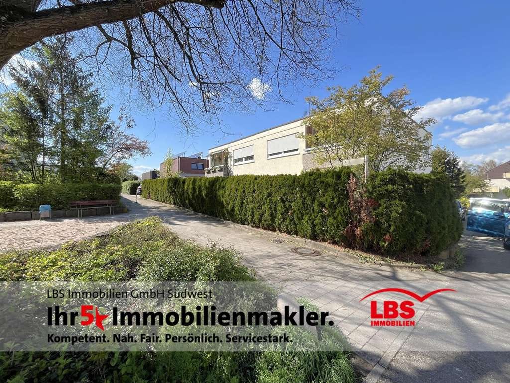 Immobilie in Köngen - KAPITALANLEGER/AUFTEILER AUFGEPASST! 4-Fam.-Haus! Ca. 4,2% Bruttorendite! Teilungspläne genehmigt! - Bild 0
