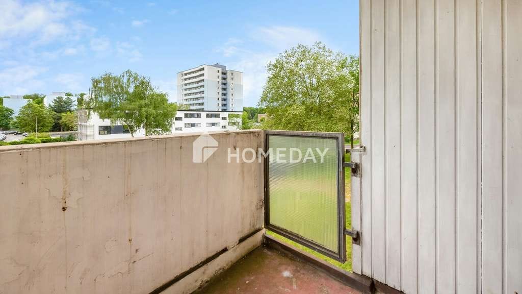 Immobilie in Dormagen - Bezugsfrei und gut geschnitten: Drei-Zimmer-Wohnung mit Loggia und Aufzug - Bild 1