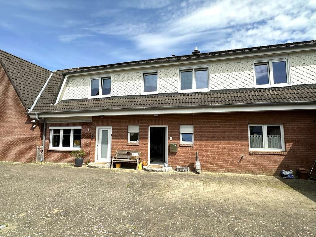 Immobilie in Negenharrie - Einfamilienhaus mit idyllischem Grundstück und Solaranlage. PROVISIONSFREI! - Bild 0