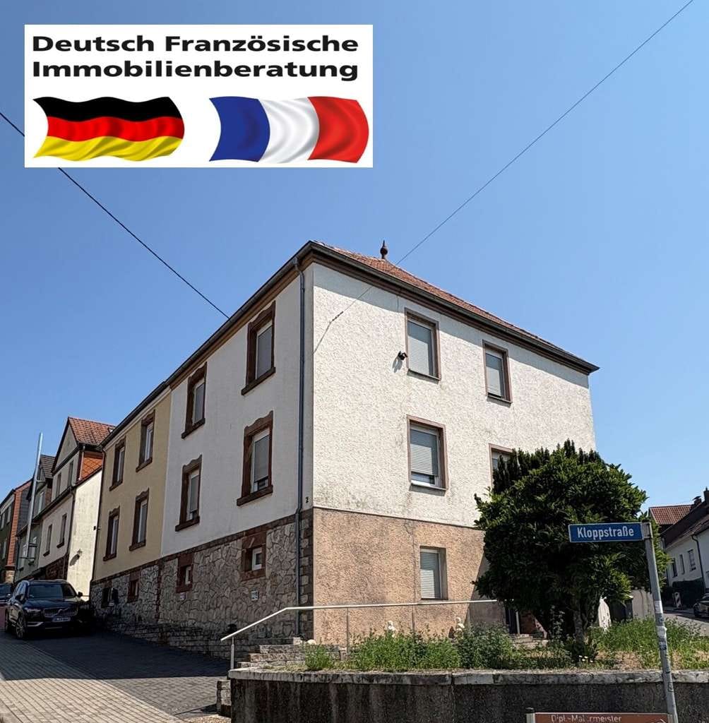 Immobilie in Kleinblittersdorf - Einfamilienhaus mit Terrasse und Garten in Kleinblittersdorf - Bild 0