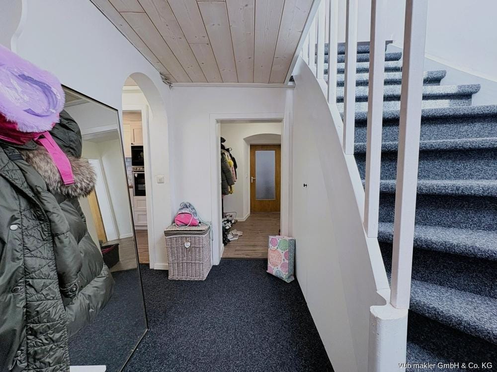 Immobilie in Marktredwitz - Zwei Etagen voller Möglichkeiten - Ihr neues Zuhause mit Dachterrasse in Marktredwitz/Wölsauerhammer - Bild 1