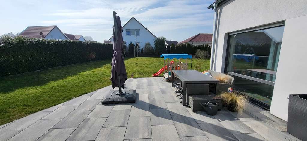 Immobilie in Hardegsen - Barrierefrei wohnen, großes Einfamilienhaus fast neu - Bild 4