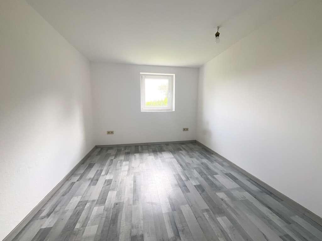 Immobilie in Risum-Lindholm - Ebenerdiges Wohnhaus in Risum-Lindholm - Weitblick inklusive - - Bild 4