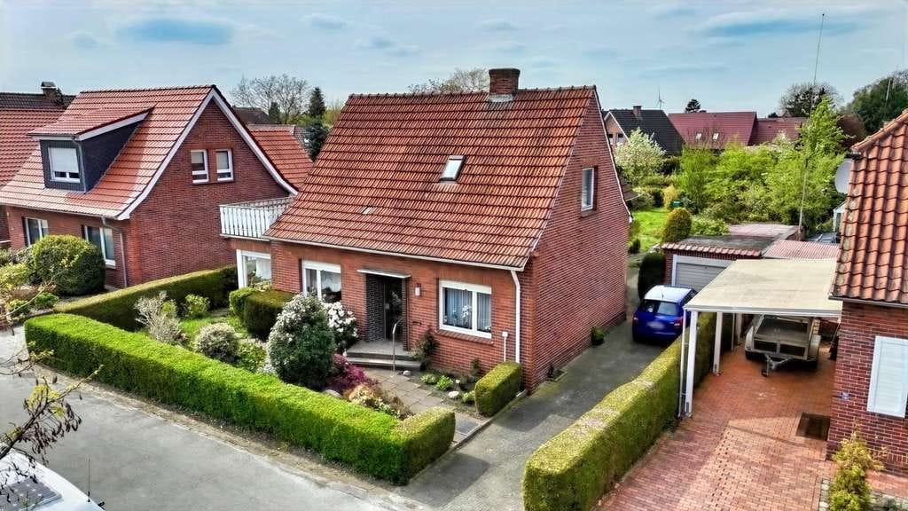 Immobilie in Bad Bentheim - Einfamilienhaus mit Potenzial in Bad Bentheim - Gildehaus - Bild 1