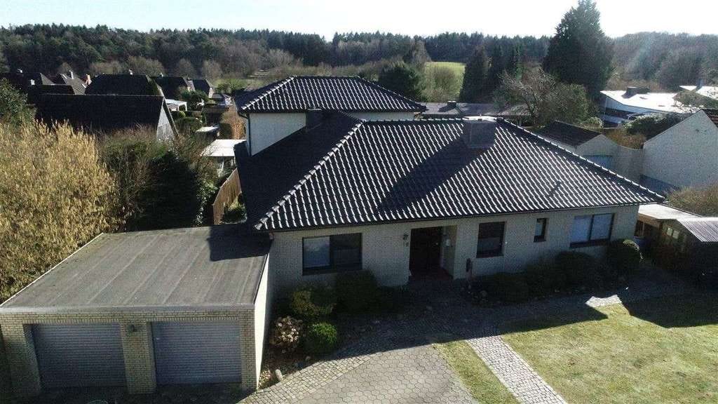 Immobilie in Rosengarten - ***KLEINES MEHRFAMILIENHAUS AUF ERBPACHT ZU VERKAUFEN***ROSENGARTEN-SIEVERSEN*** - Bild 1
