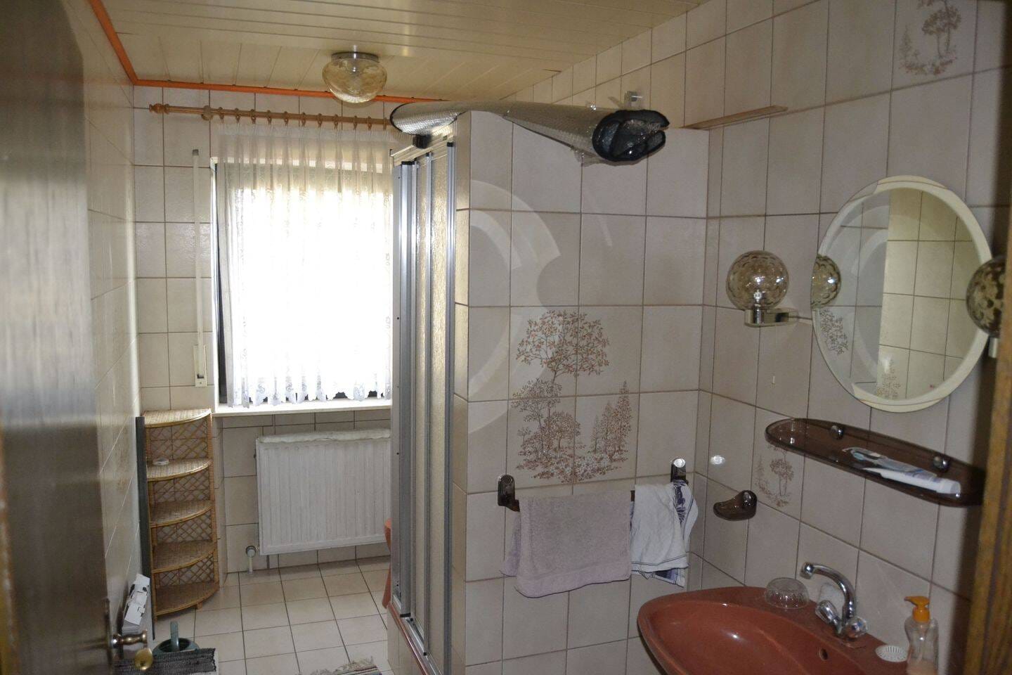 Immobilie in Neuhaus a.d.Pegnitz - FIF - Erwecken Sie dieses Schmuckstück in Neuhaus an der Pegnitz aus dem Dornröschenschlaf! - Bild 1