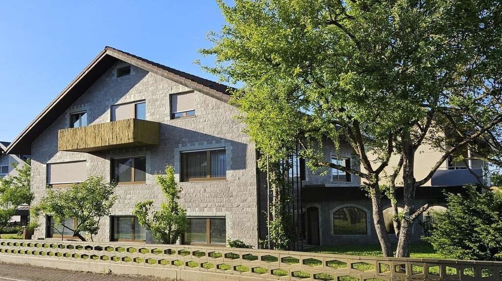 Immobilie in Zuzenhausen - Großzügiges Einfamilienhaus mit 11 Zimmer in Zuzenhausen (WG-geeignet!) - Bild 0