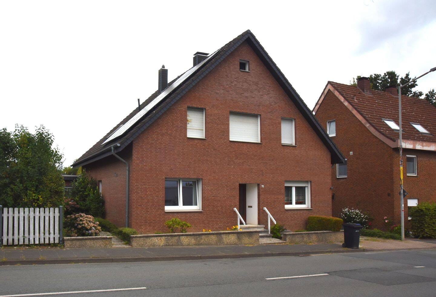Immobilie in Enger - Jung kauft Alt: Wohnhaus mit vielen Nutzungsalternativen in der Stadt Enger - Bild 0