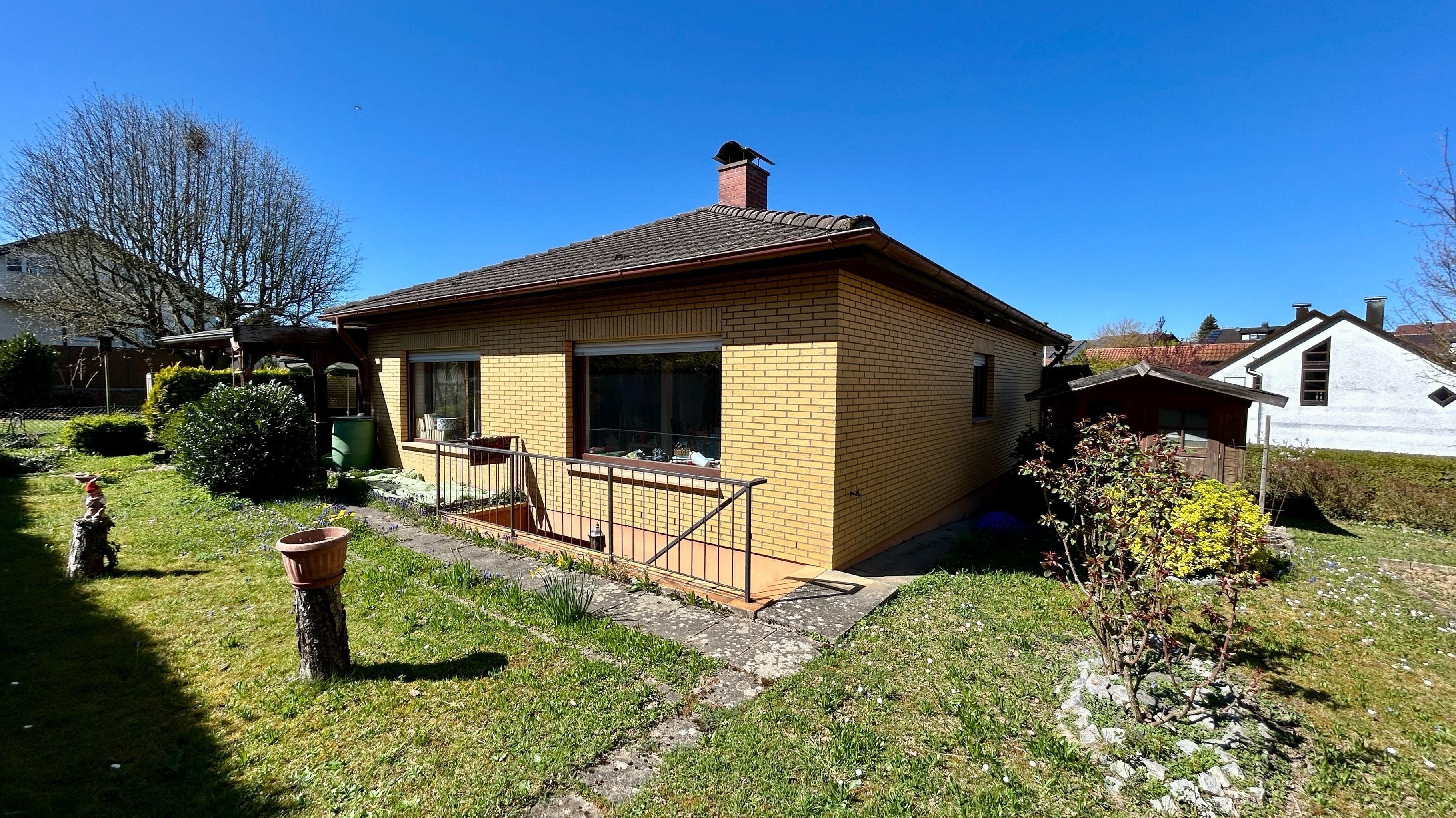 Immobilie in Untereisesheim - Charmanter Bungalow in Untereisesheim! - Bild 0