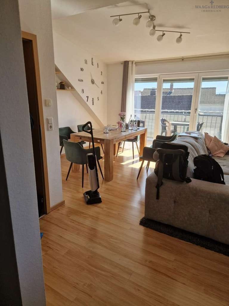 Immobilie in Stockstadt - Vollvermietetes Mehrfamilienhaus mit 3 großen 4-ZI Wohnungen in Stockstadt am Rhein - Bild 1