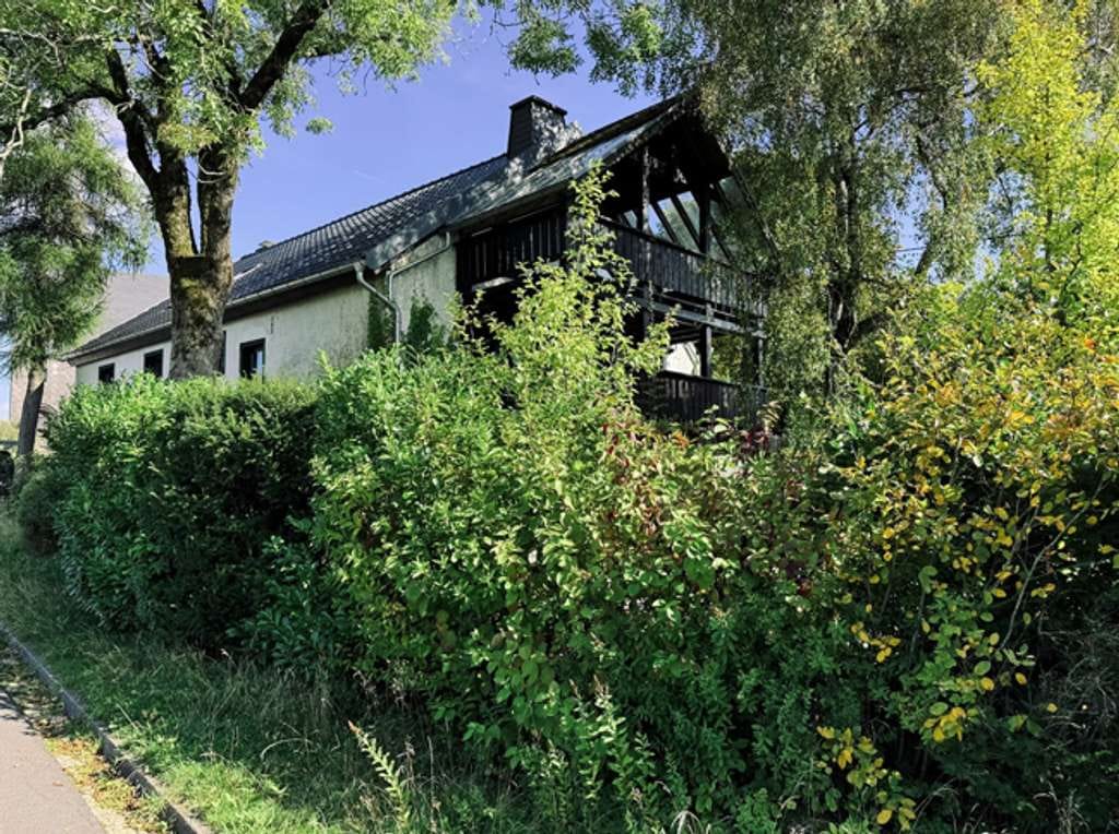 Immobilie in Hellenthal - Historisches Bauernhaus mit viel Charme, Gartenidylle und vielseitigem Nutzungspotenzial - Bild 4