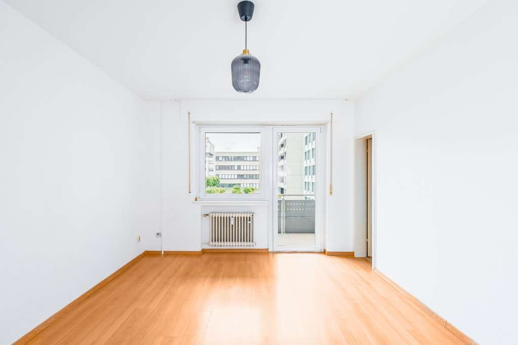 Immobilie in Karlsruhe - Attraktive 1,5 Zimmer Wohnung in der Innenstadt - Bild 2