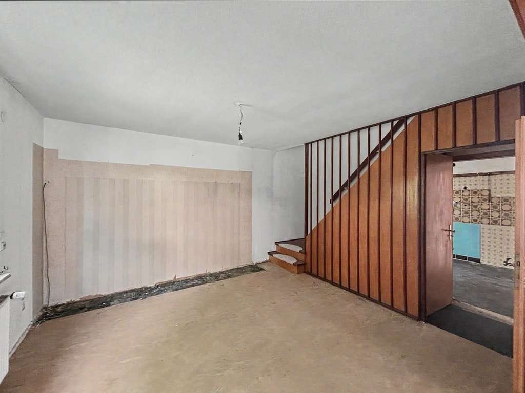 Immobilie in Garbsen - Erbbaurecht: Fertighaus in Garbsen – entkernt und bereit für Ihre Modernisierungsideen - Bild 4